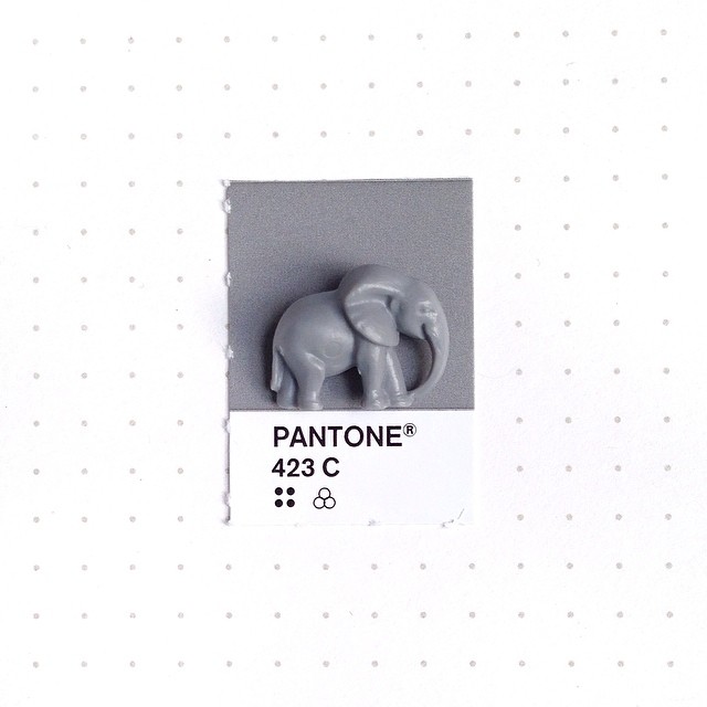 Pantone 133